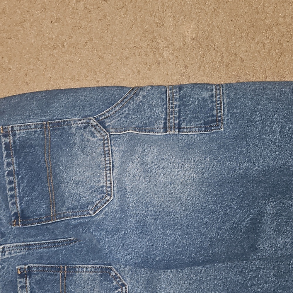 Carpenter Jeans - Picture 6 of 7
